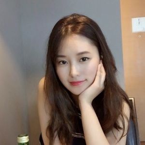 Meet your Posher, Hyoeun